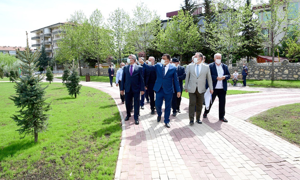 Gürkan: Yeşil alan miktarını iki katına çıkarıyoruz