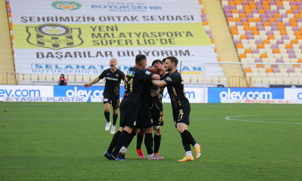 O futbolcuların sözleşmeleri bitiyor