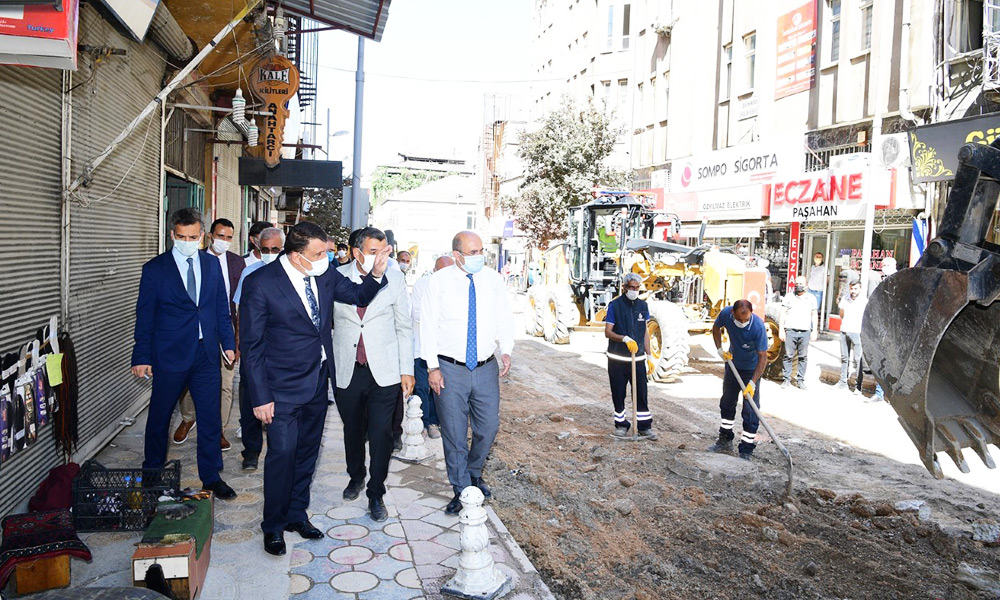 Burası yılların sorunu: Cezmi Kartay!