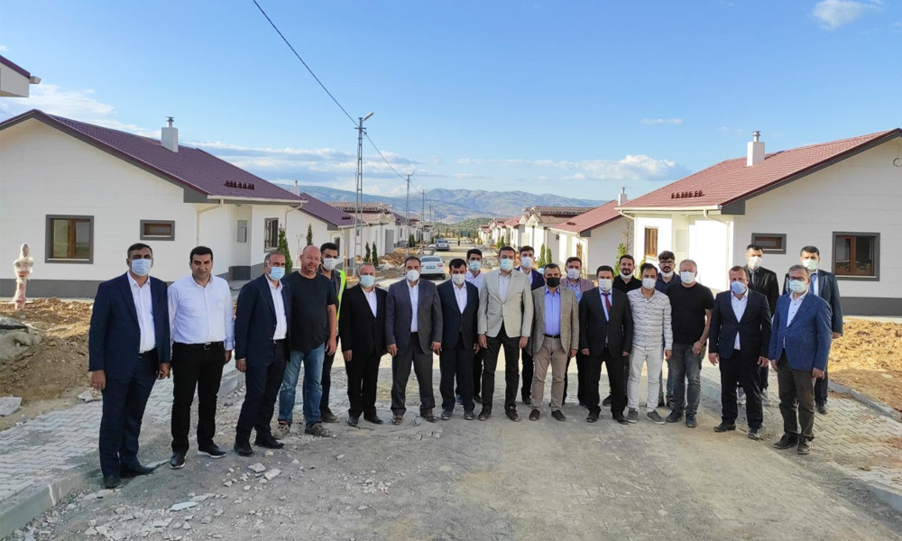 Pütürge'deki deprem konutları 1 aya kadar tamam!