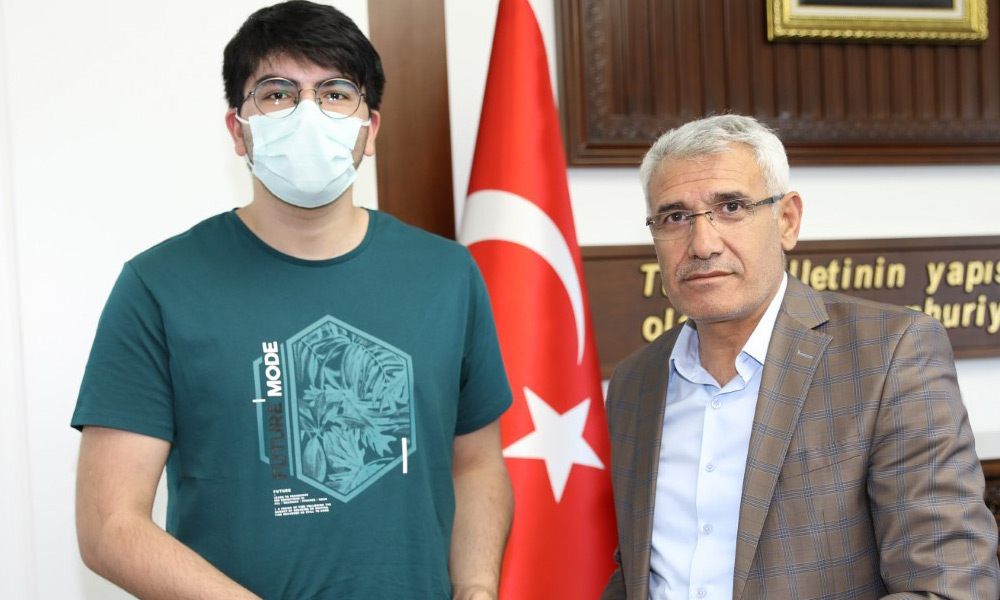Güder'den çeyrek altın!