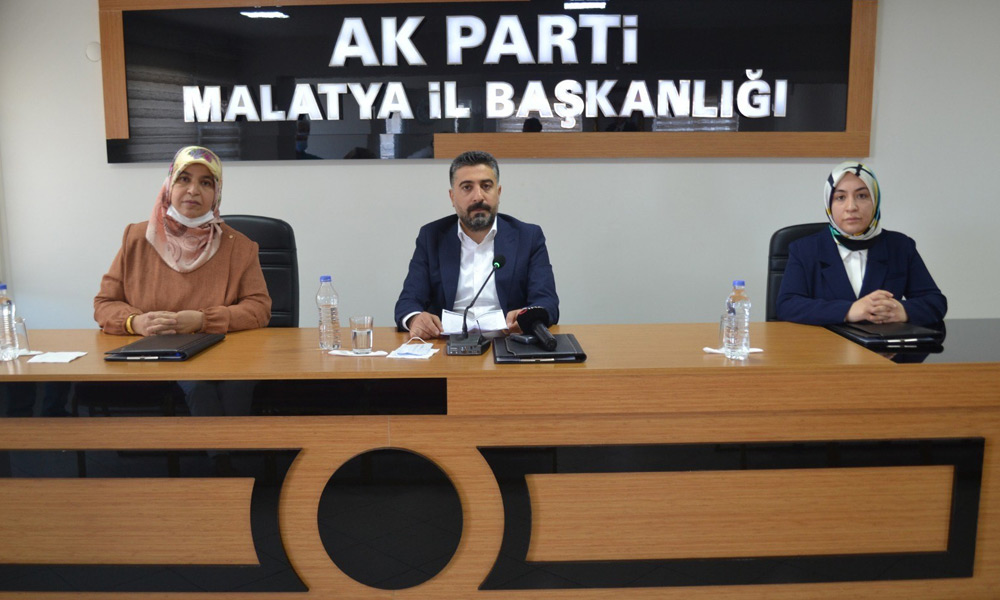 'Darbeler milletimize fayda getirmemiştir”