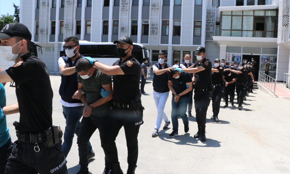 Devleti dolandıran 21 şahıs kıskıvrak!