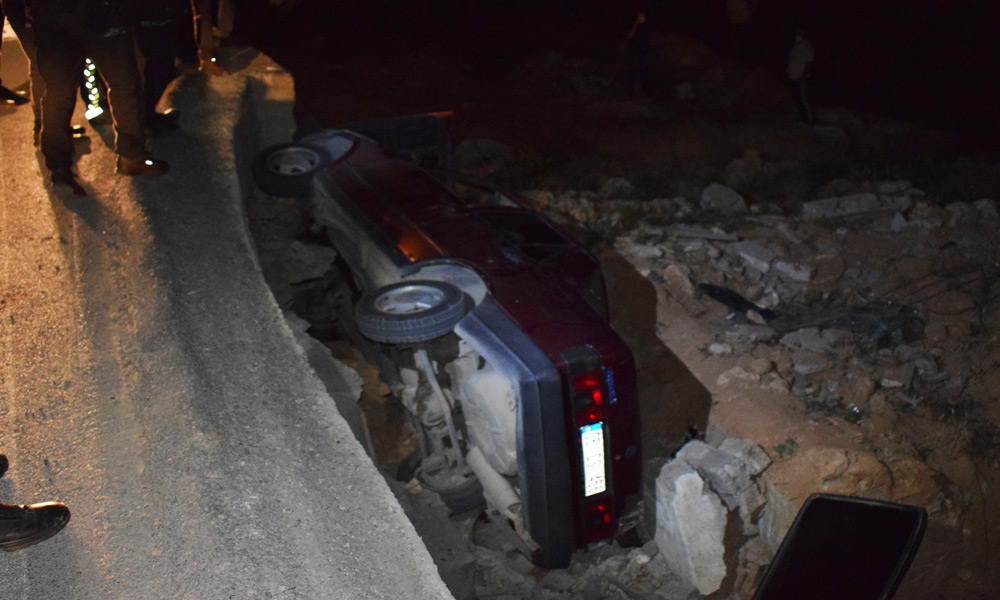 Feci kazada 1'i polis 2 kişi yaralandı