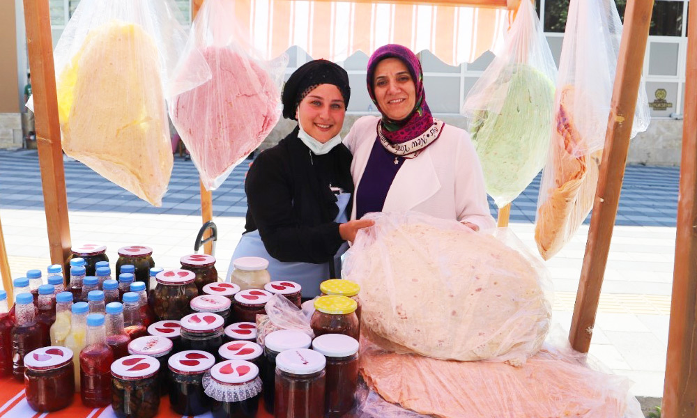 Yıldız Güder: Herkesi buraya bekliyoruz