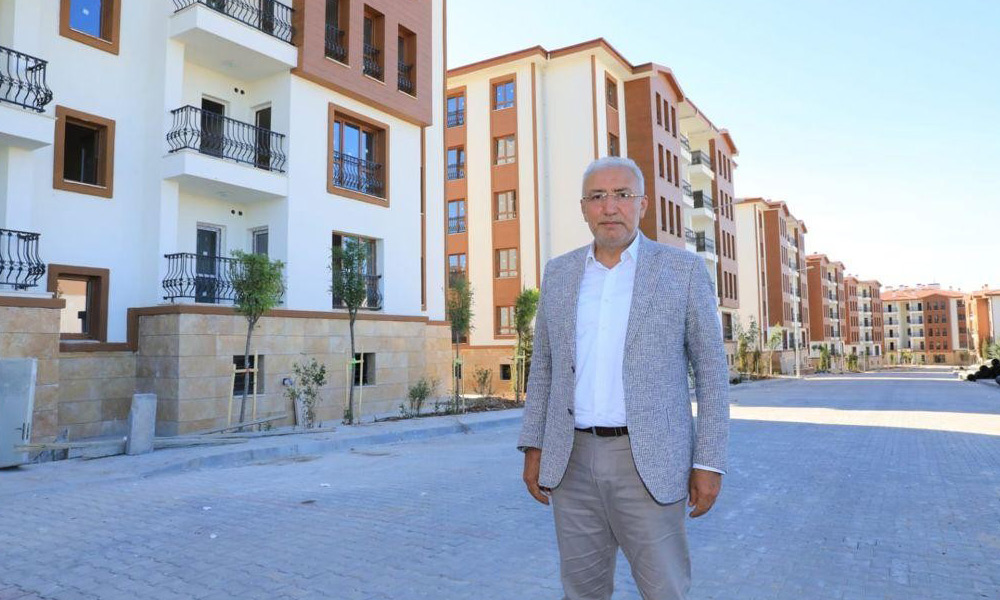 Kahtalı “CHP konuşur, AK parti yapar”