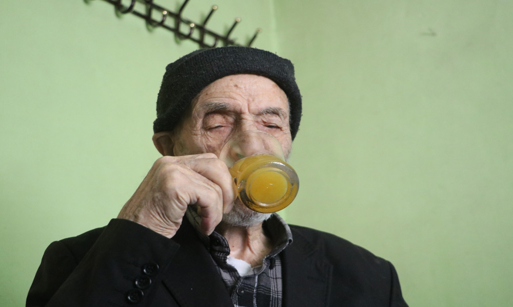 110 yaşındaki 'süper dede' Mahmut Kaya!