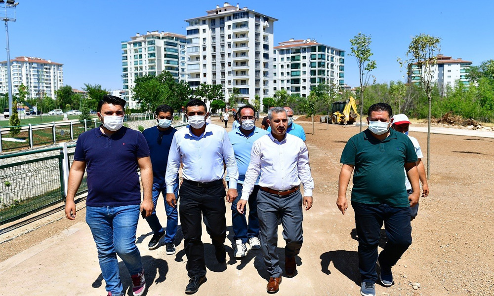 Çınar: Sürekli hizmet üretiyoruz!
